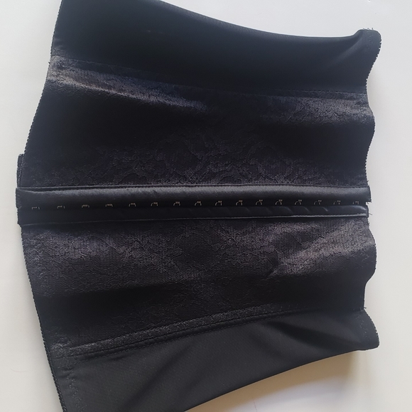 Cinturilla Negra - Picture 4 of 5